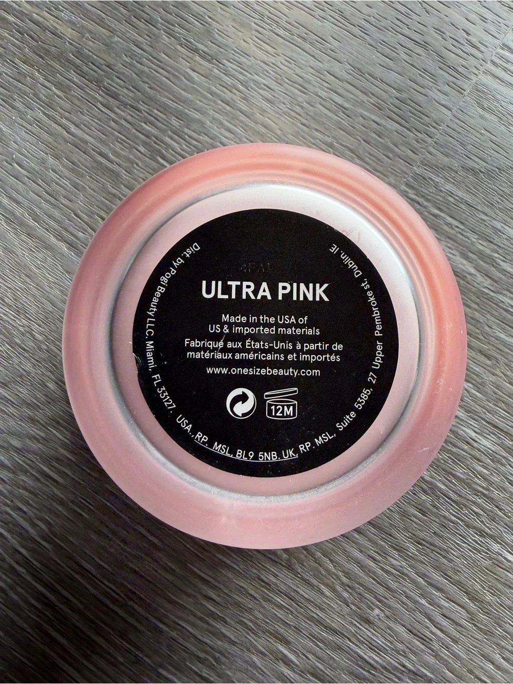 ONE/SIZE Ultimate Setting Powder in “Ultra Pink”